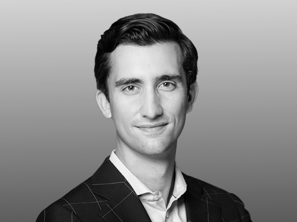 Alec Wrubel headshot